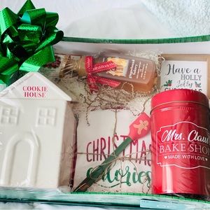 Holiday Christmas 🎅🏾 kitchen 🎄❄️